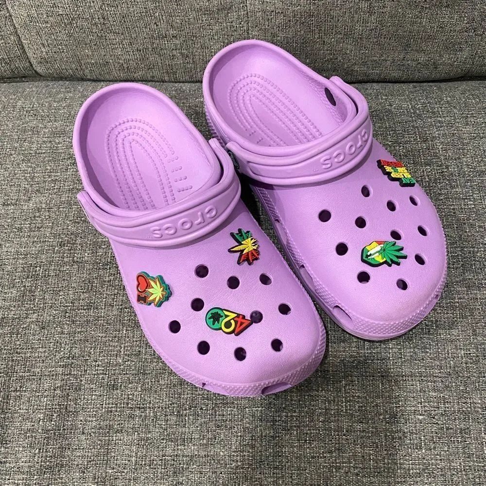 Crocs Kids' Purple Clogs Jr Big Kid J6 Women 8